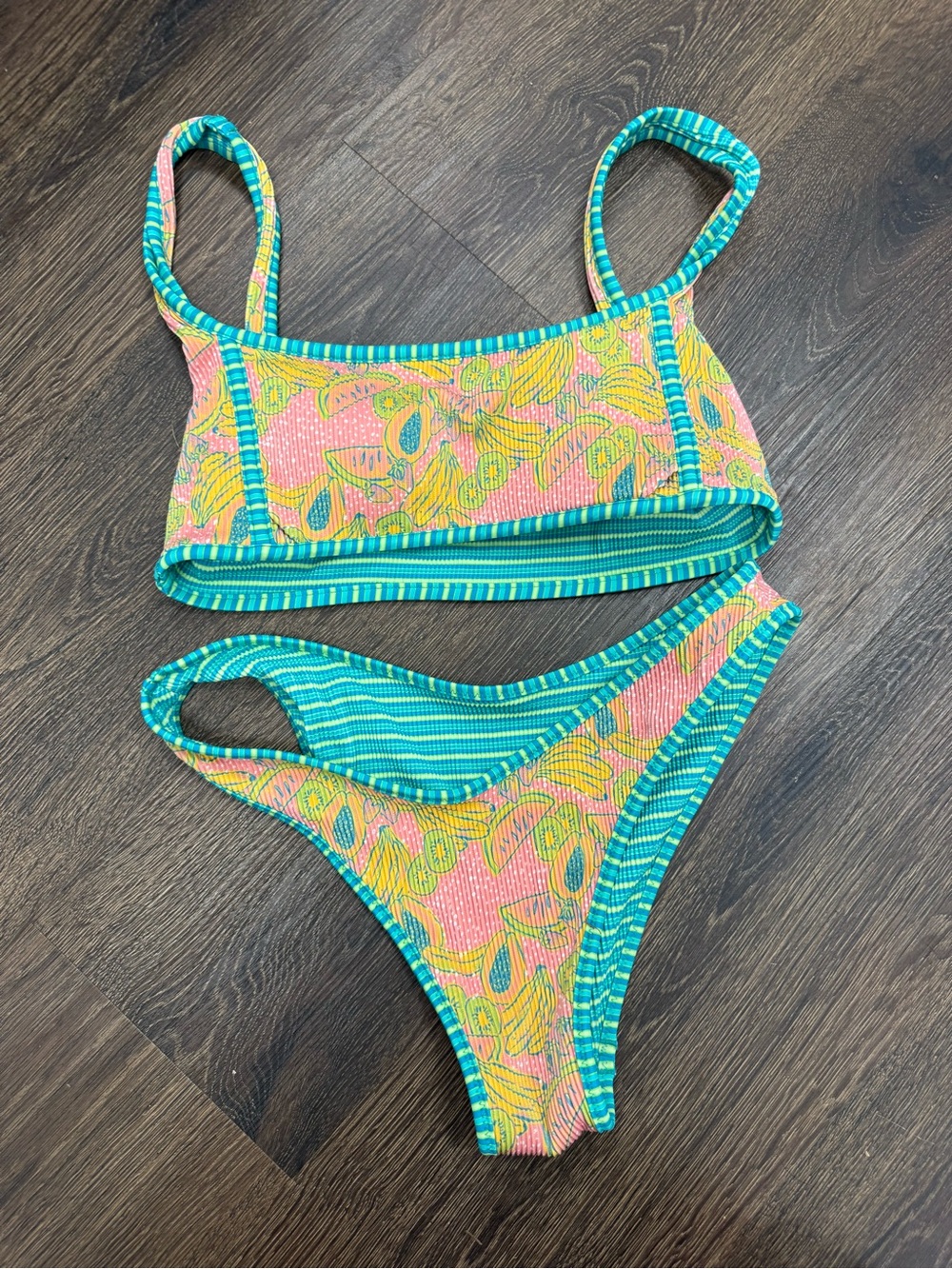 Sangria ribbed square neck set